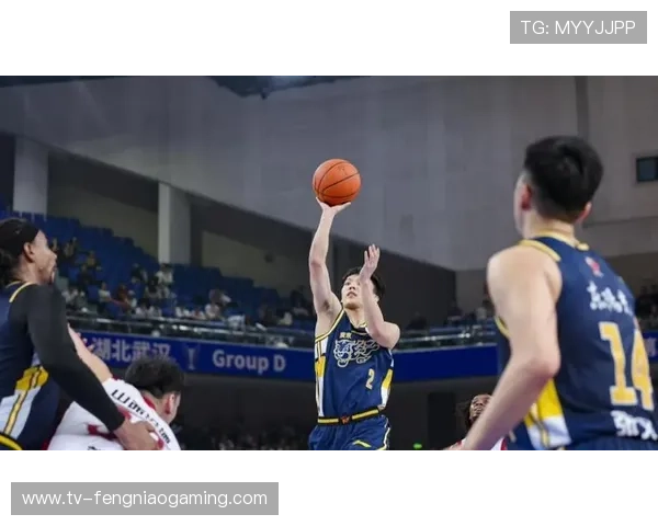 四川双外援就位,庞兹27分难阻连败